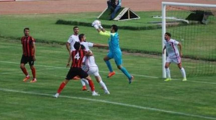 24 Erzincanspor-Manavgatspor: 0-0