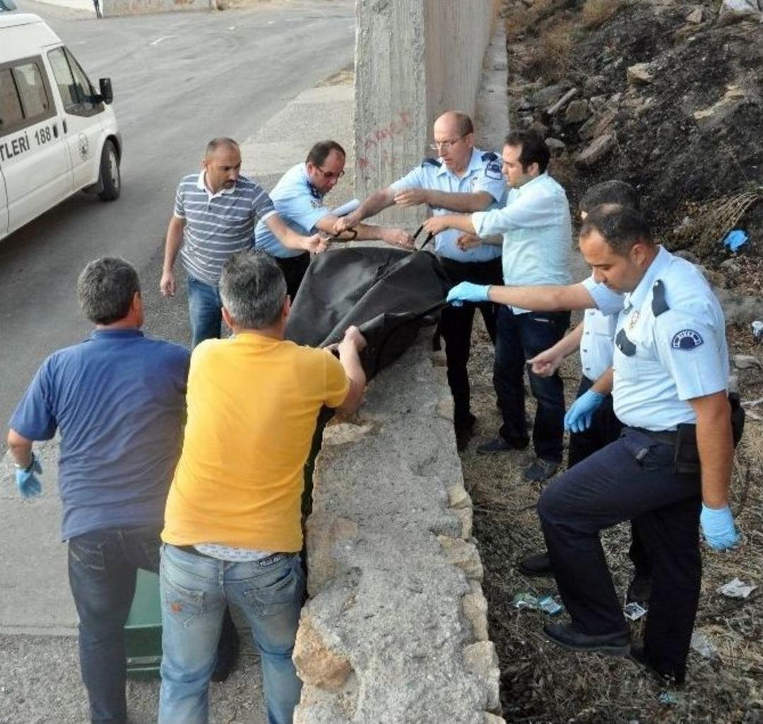 17 Yaşındaki Gen&ccedil; &Ouml;l&uuml; Bulundu
