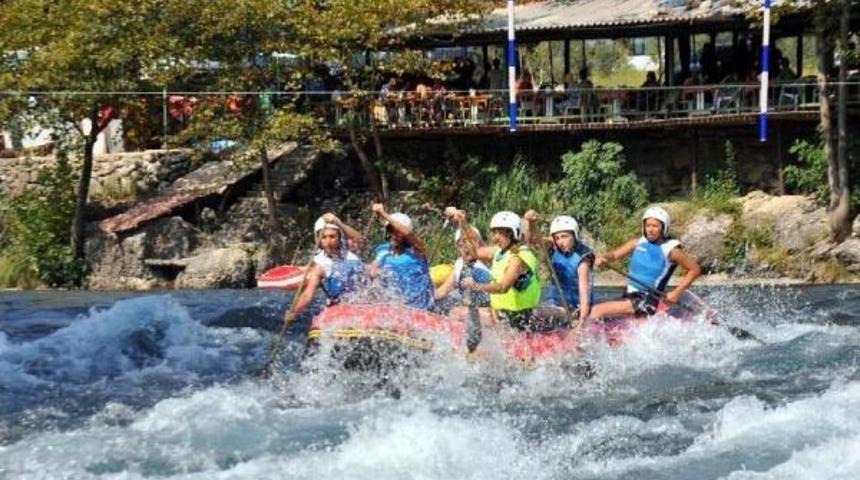 Raftingciler Antalya&rsquo;Da Yarışıyor