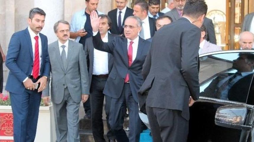 Bakan Top&ccedil;u Konya&rsquo;da