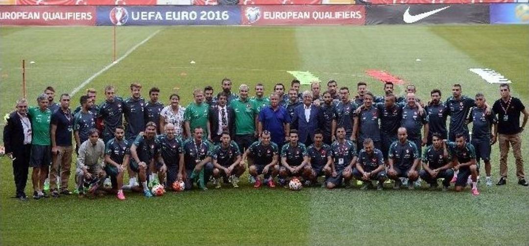 T&uuml;rkiye, Hollanda Ma&ccedil;ına Hazır