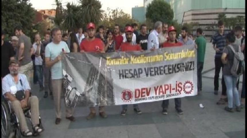 Asans&ouml;r Faciasında &Ouml;len 10 Iş&ccedil;i I&ccedil;in Anma Y&uuml;r&uuml;y&uuml;ş&uuml;