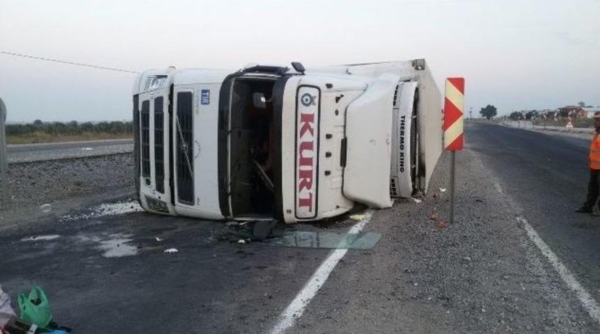 Kaza Yapan Tır 35 Saat Sonra Kaldırıldı