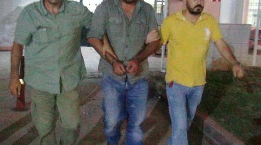 Abd'li Kadının &Ccedil;antasını Alıp Ka&ccedil;tı