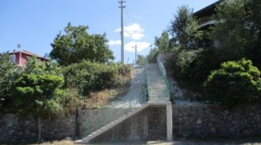 Tepek&ouml;y&rsquo;de Merdiven Sorunu &Ccedil;&ouml;z&uuml;ld&uuml;