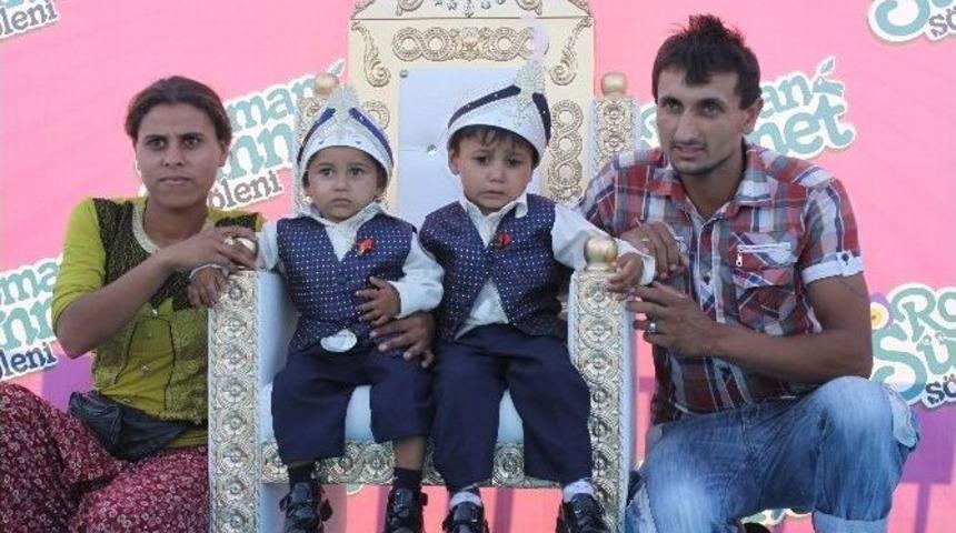 Romanlar S&uuml;nnet Ş&ouml;leni&rsquo;nde Buluştu