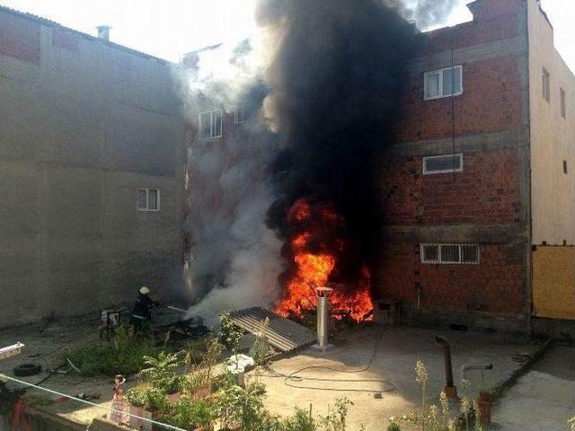 Bursa’da Çıkan Yangında Faciadan Dönüldü