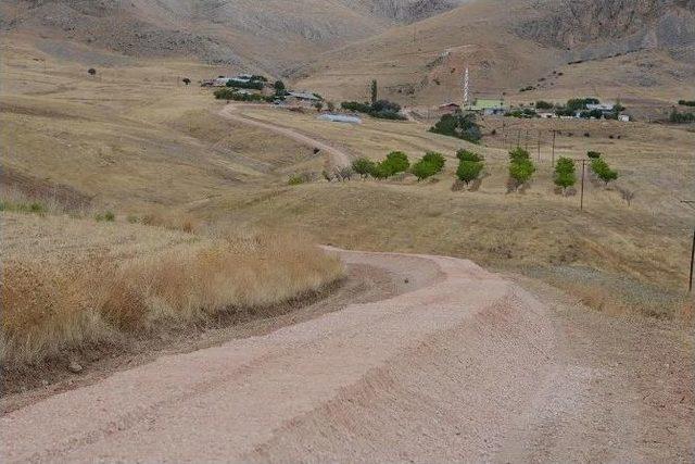 Kuluncak’ta Çalışmalar Devam Ediyor