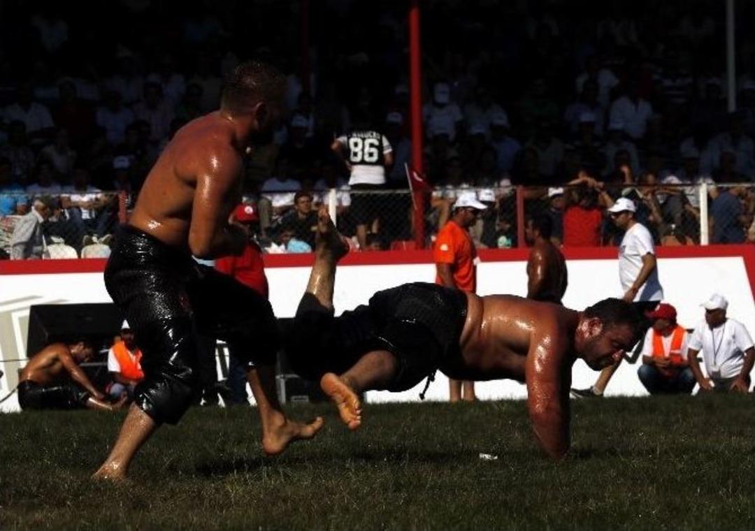 Elmalı Yeşilyayla G&uuml;reşleri&rsquo;nde Finalistler Belli Oldu