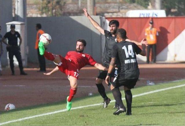 Kocaeli Birlikspor-Gümüşhanespor: 0-0