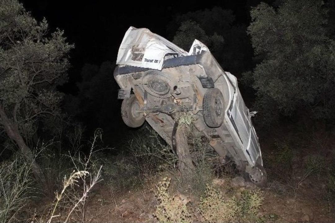 Akrabaların Pikniği Faciayla Sonu&ccedil;landı: 4 &Ouml;l&uuml;, 14 Yaralı