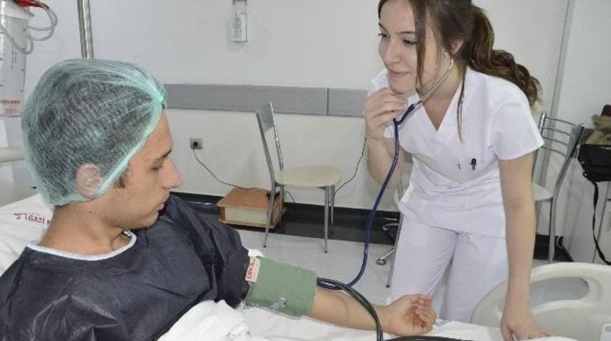 İzmirli &Ouml;ğrenciler Mesleğini Bu Fuarda Se&ccedil;ecek