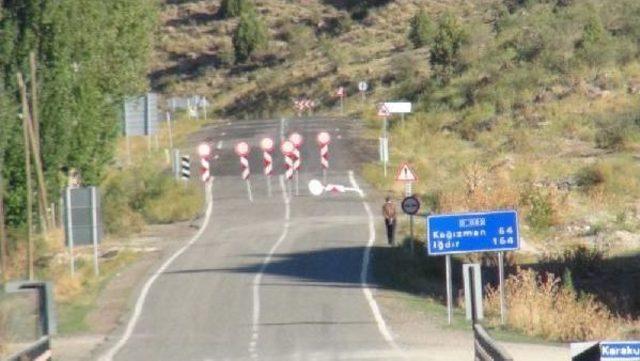 Kars'ta Karakurt- Kağızman Yolunun Açılması Için Çalışmalar Sürüyor