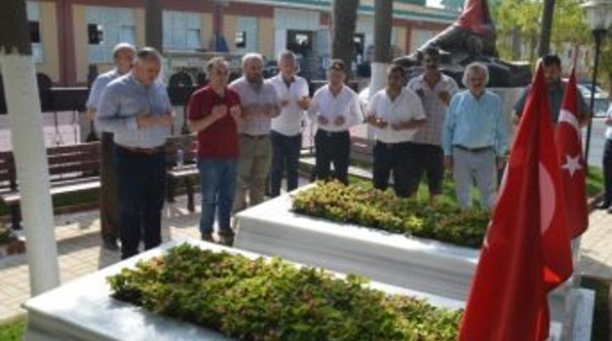 Şehitliğe D&uuml;zenleme