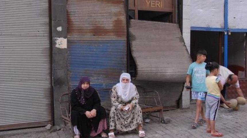 Diyarbakır'ın Sur İl&ccedil;esi'nde Sokağa &Ccedil;ıkma Yasağı Kaldırıldı (2)