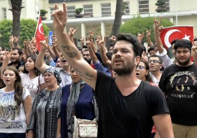 Adana'da Terör Protesto Edildi