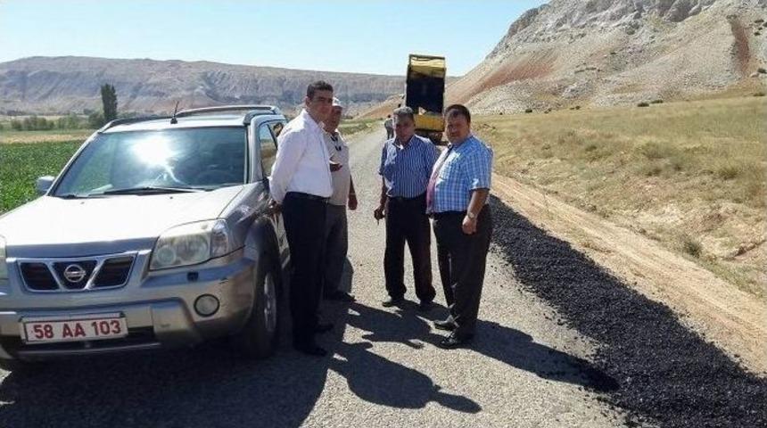 Gemerek&rsquo;te Yol Yapım &Ccedil;alışmaları S&uuml;r&uuml;yor