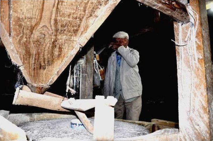 Asırlık Değirmenci Mustafa Amca Çırak Bulamıyor G4