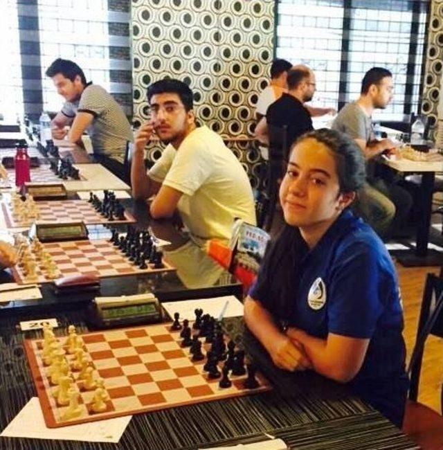 Yunusemre&rsquo;den Satran&ccedil;&rsquo;ta 3 Kupa 1