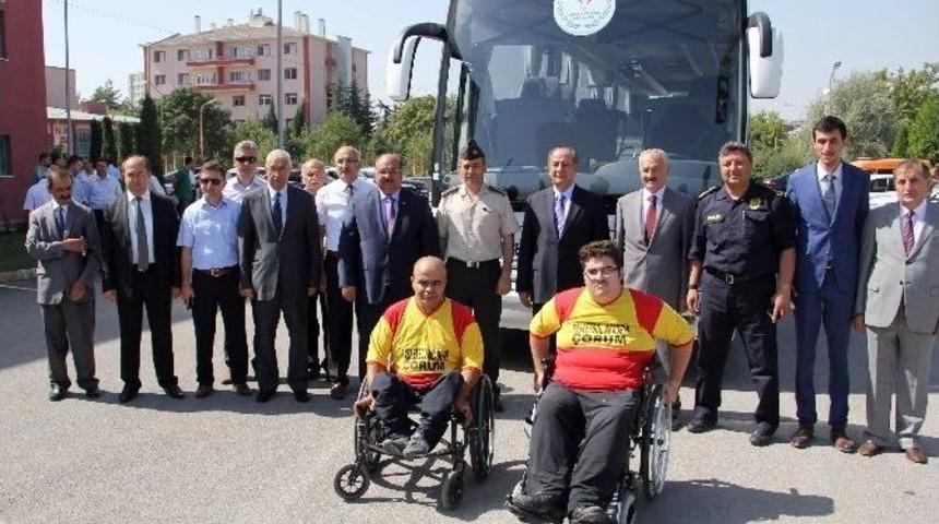 Engelli Sporculara &Ouml;zel Otob&uuml;s