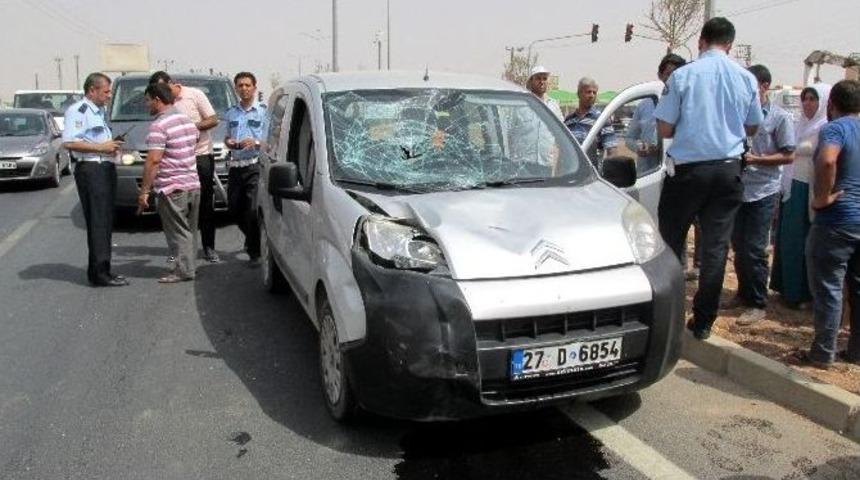 Gaziantep&rsquo;te Trafik Kazası: 1 Yaralı