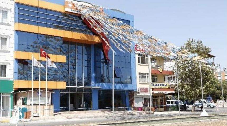 Ak Parti İl Binasında Bomba Olduğu İhbarı Asılsız &Ccedil;ıktı