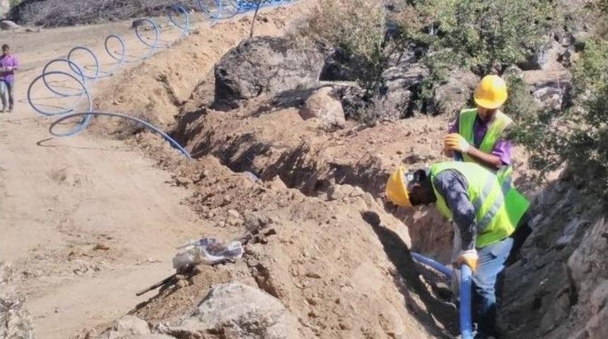 Hacıtufan&rsquo;ın Şebeke Hattı Yenilendi
