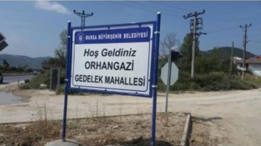 Orhangazi&rsquo;deki Mahalle Tabelaları Yenileniyor