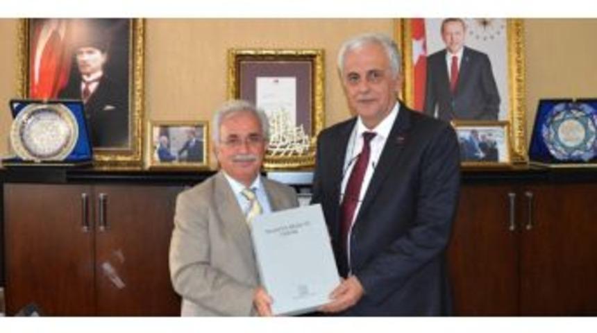 T&uuml;ba Başkanı Acar&rsquo;dan Rekt&ouml;r Yaylalı&rsquo;ya Ziyaret