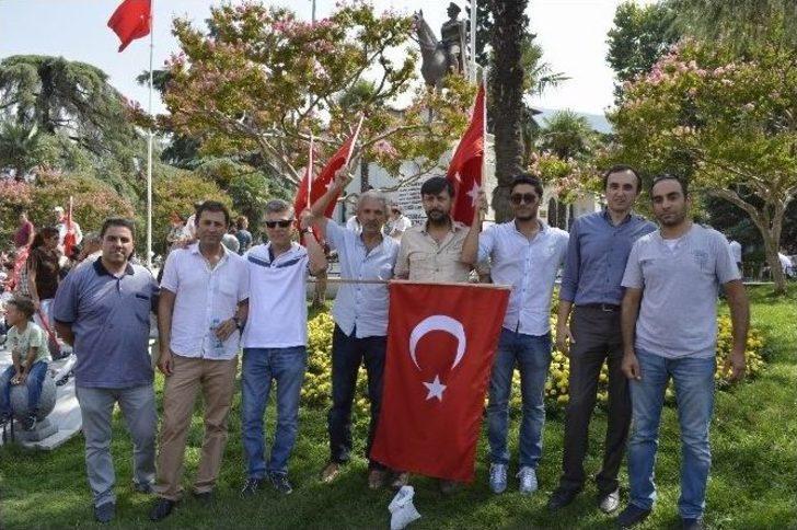 Bursa’da Teröre Tepki Yürüyüşü G3