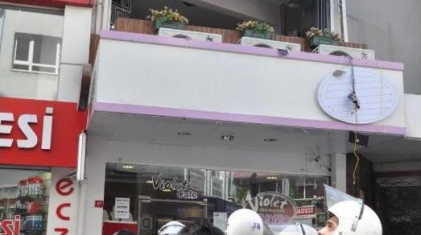 Balıkesir'de Hdp Binasına Saldırı