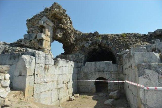 İznik Eyes Unesco World Heritage List