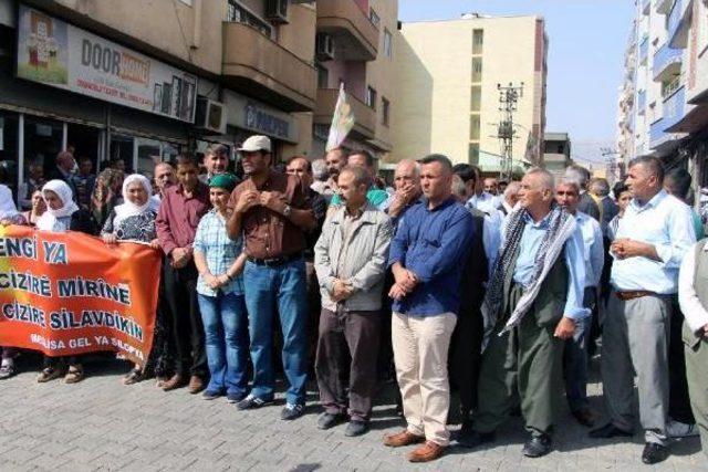 Silopi'den Cizre'ye Yürümek Isteyen Gruba Polis Izin Vermedi