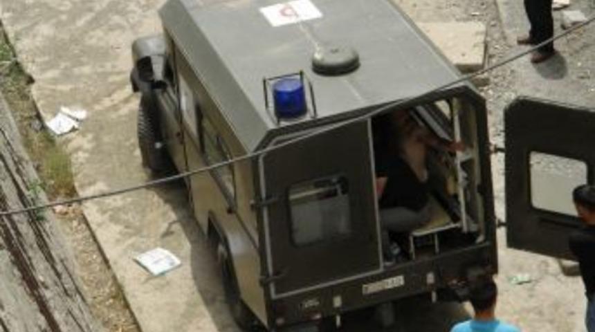 Şemdinli&rsquo;de 2 Uzman &Ccedil;avuş Yaralandı