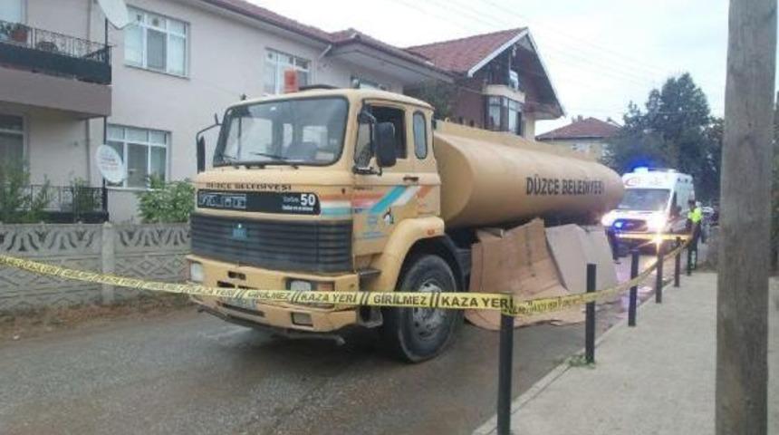 Bisikletiyle Tankerin Altında Kalan 7 Yaşındaki Furkan &Ouml;ld&uuml;