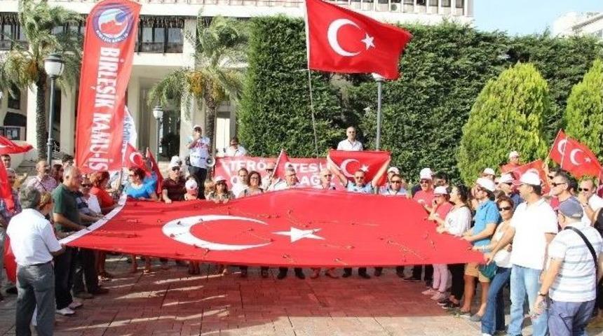 Birleşik Kamu-iş&rsquo;ten Ter&ouml;re Tepki Y&uuml;r&uuml;y&uuml;ş&uuml;