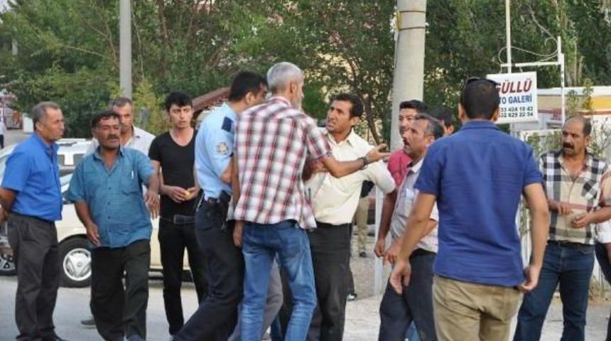 Taşıma Şirketleri Arasında Ihale Kavgası: 1 Yaralı, 7 G&ouml;zaltı