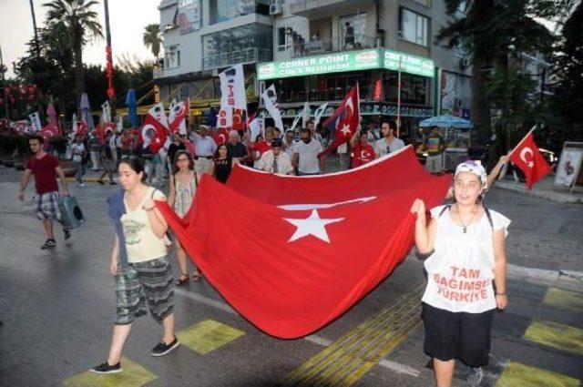 Antalya'da Teröre Tepki Yürüyüşü