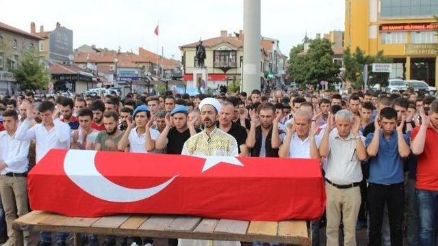 Tavşanlı’da Şehitler İçin Gıyabi Cenaze Namazı Kılındı