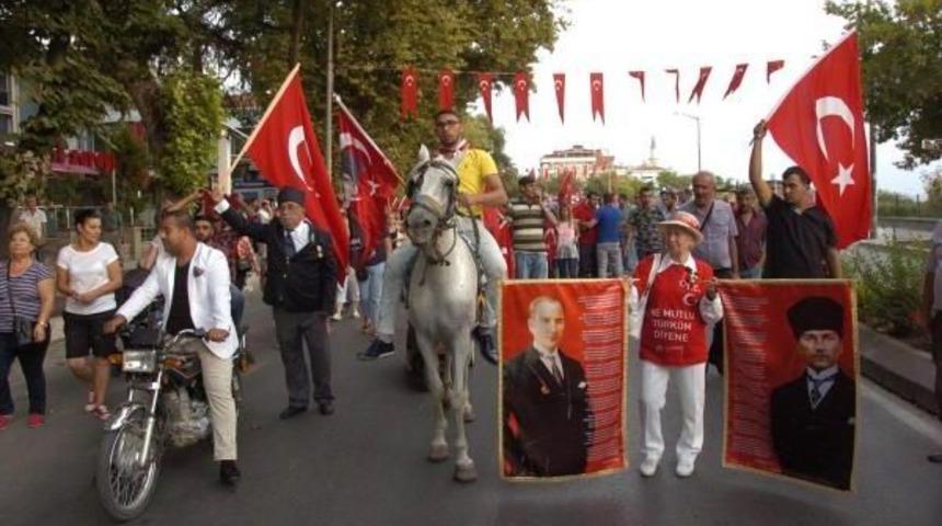 Edirne&rsquo;De 2 Bin Kişilik Ter&ouml;r Y&uuml;r&uuml;y&uuml;ş&uuml;