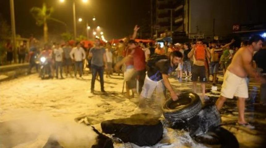 Mersin'de Ter&ouml;re Tepki (2)