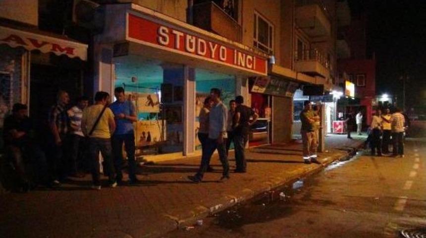 Sakarya'da Hdp İl Binasını S&ouml;k&uuml;p Yaktılar, G&ouml;r&uuml;nt&uuml;lerini Sosyal Medyada Paylaştılar