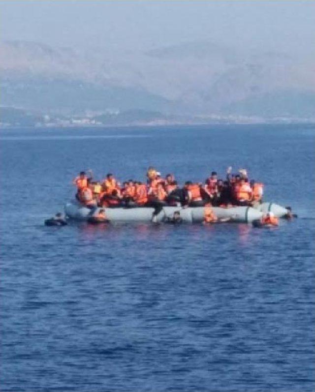 36 Groups Rescued In Attempt To Cross Into Greece, In Three Days