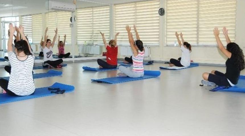 Sağlıklı Yaşam İ&ccedil;in Spor Salonları Hanımları Bekliyor