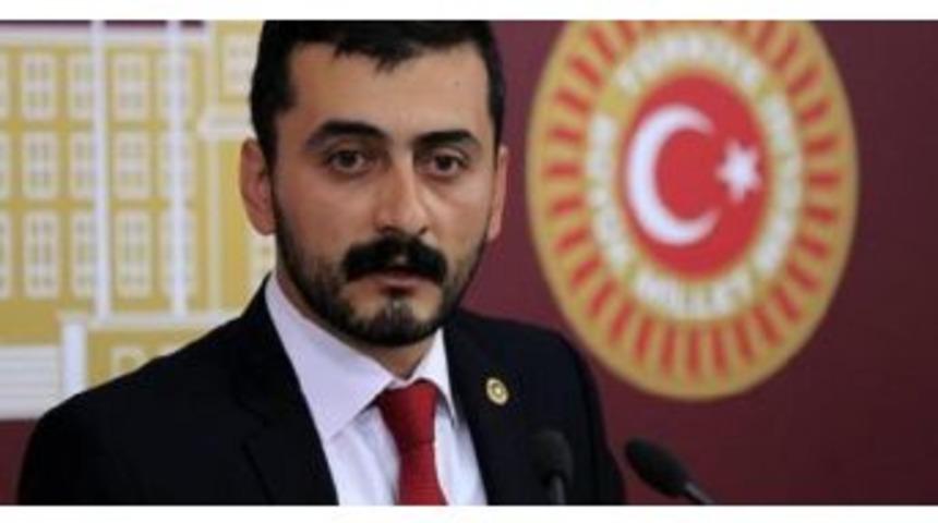 Chp'li Erdem, H&uuml;rriyet Gazetesi'ne Yapılan Saldırıyı Meclis G&uuml;ndemine Taşıdı