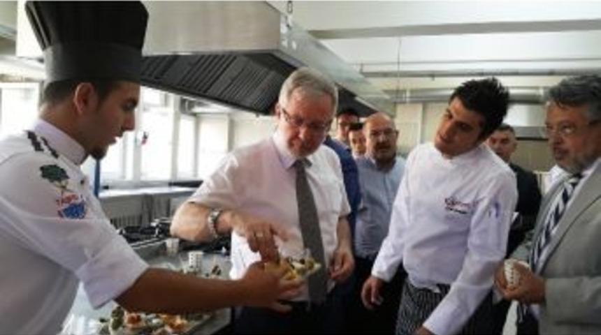 Myo&rsquo;lu Aş&ccedil;ılara Catering Şirketi