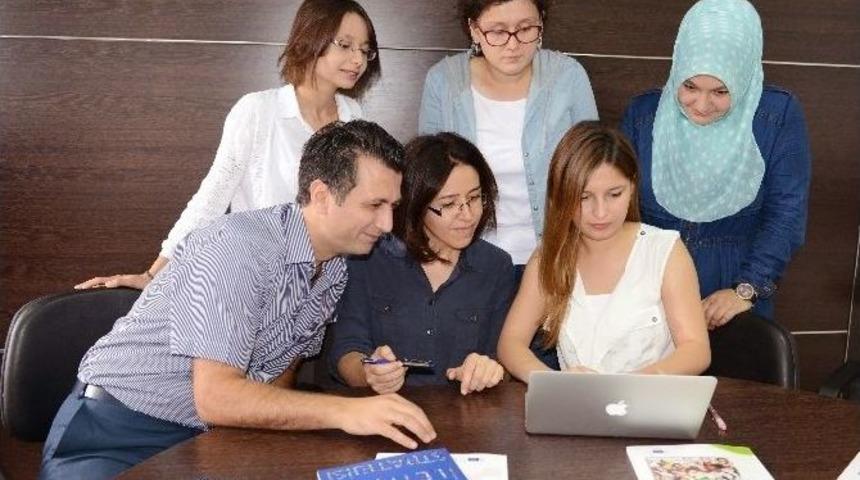 B&uuml; Turizmcilere Dil &Ouml;ğretecek