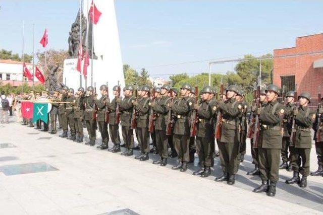 Manisa'da Kurtuluş Kutlamaları Buruk Geçti