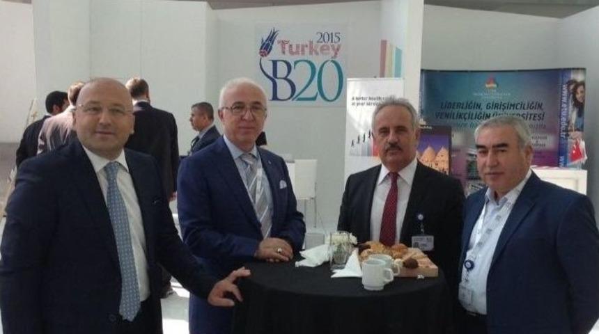 Başkan Hiçyılmaz B20 Konferansına Katıldı