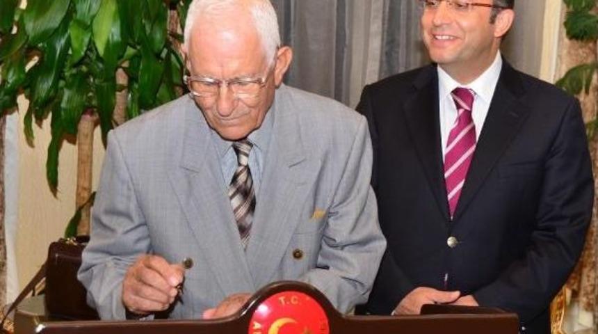 Hayırsever Işadamı Ikinci Okulu Yaptırıyor